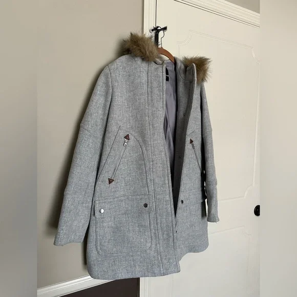 Jcrew Stadium Nello Gori Coat with faux fur hood - Picture 2 of 12